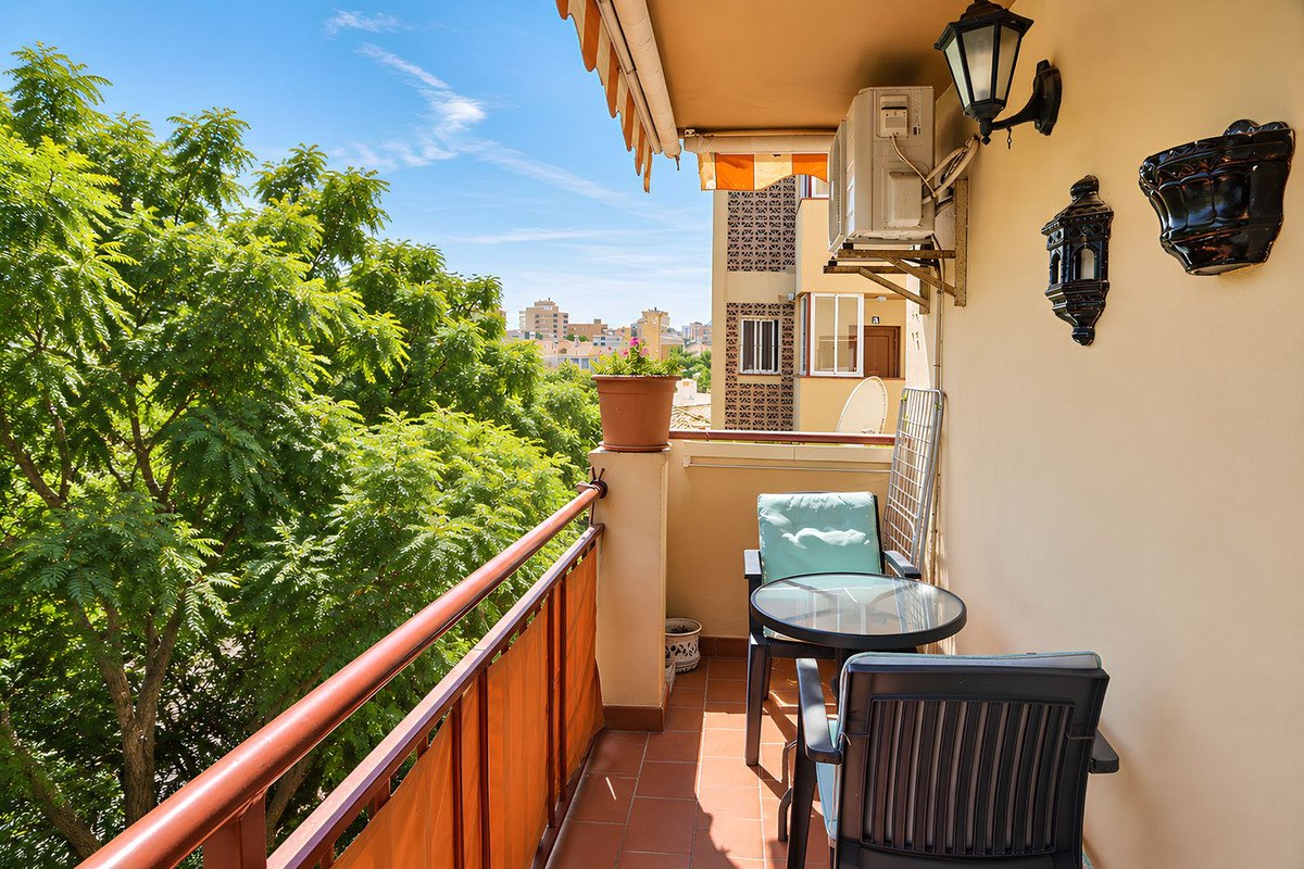 3 Bed Middle Floor Apartment in Fuengirola
