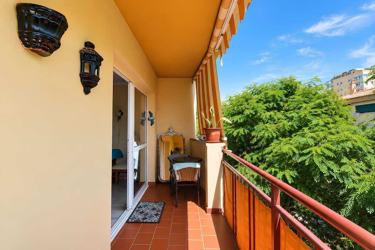 3 Bed Middle Floor Apartment in Fuengirola