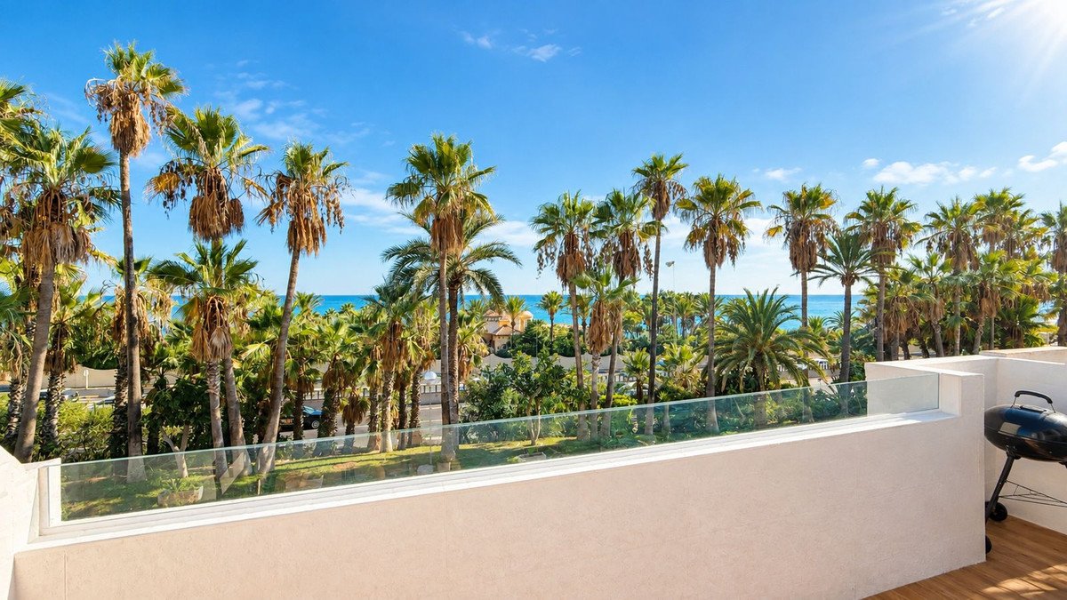 2 Bed Townhouse in El Faro