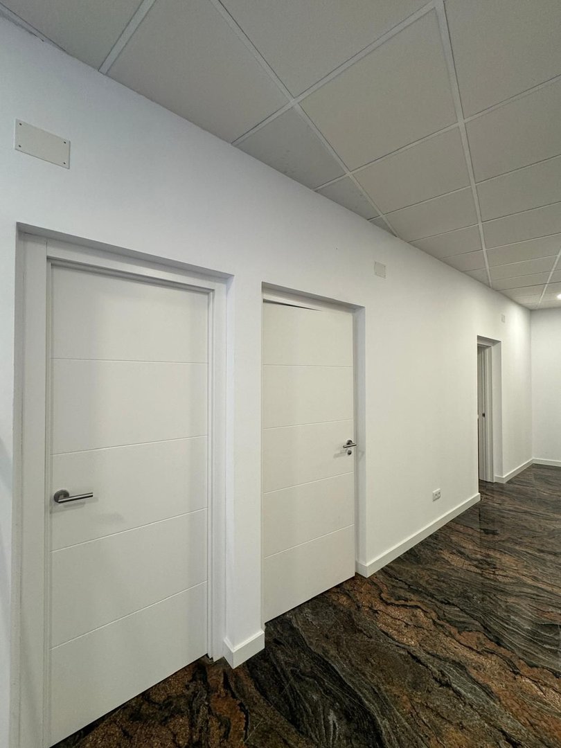1 Bed Commercial Premises in Marbella