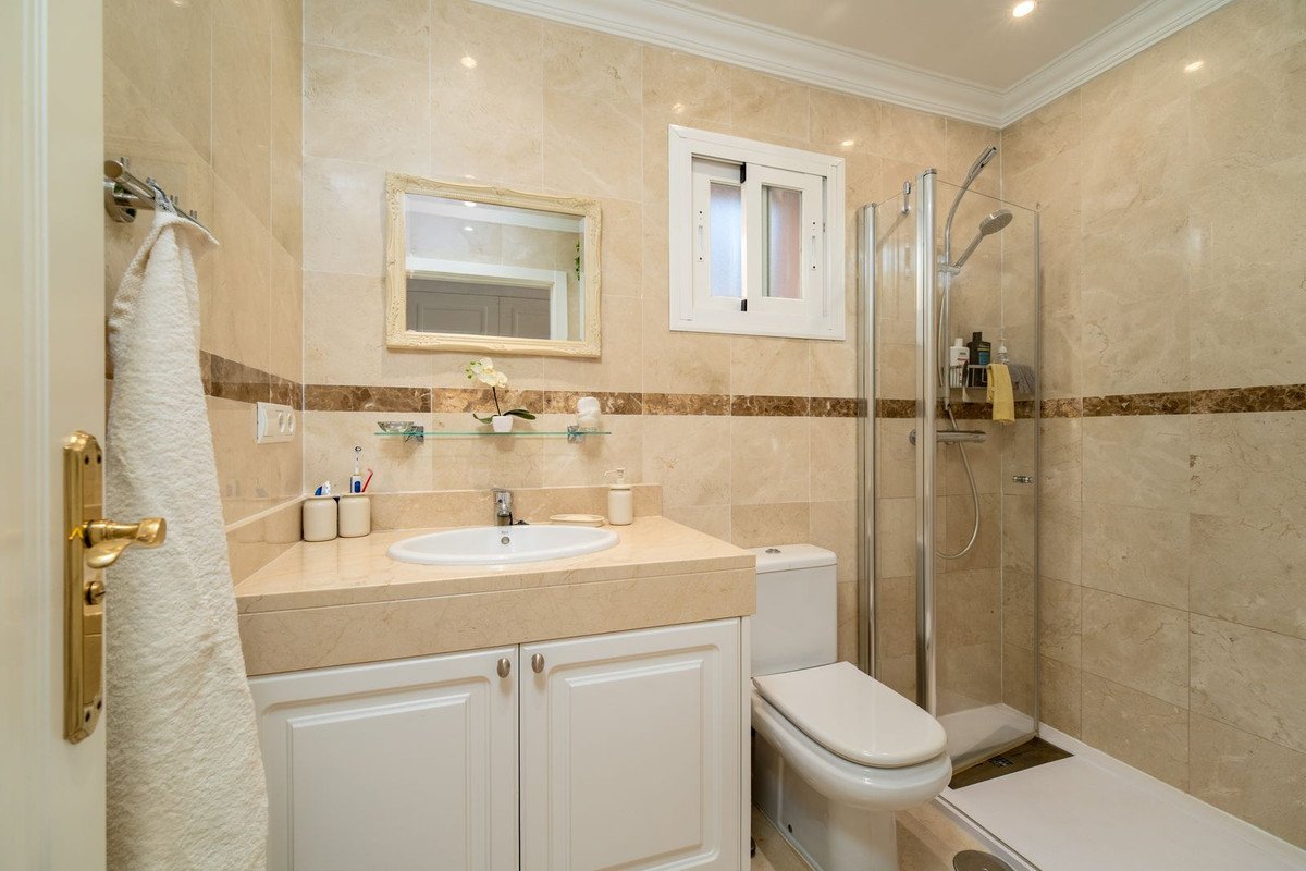 VL703509
