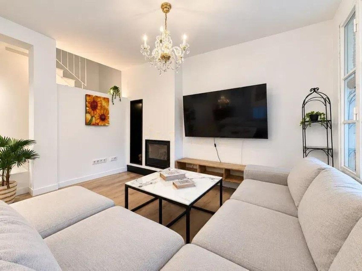 4 Bed Townhouse in Nueva Andalucía