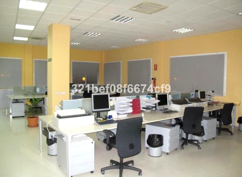 Commercial in Estepona