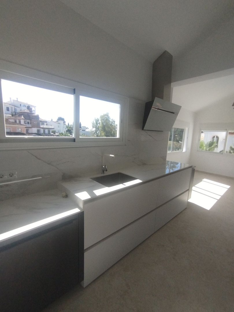 4 Bed Detached Villa in Campo Mijas