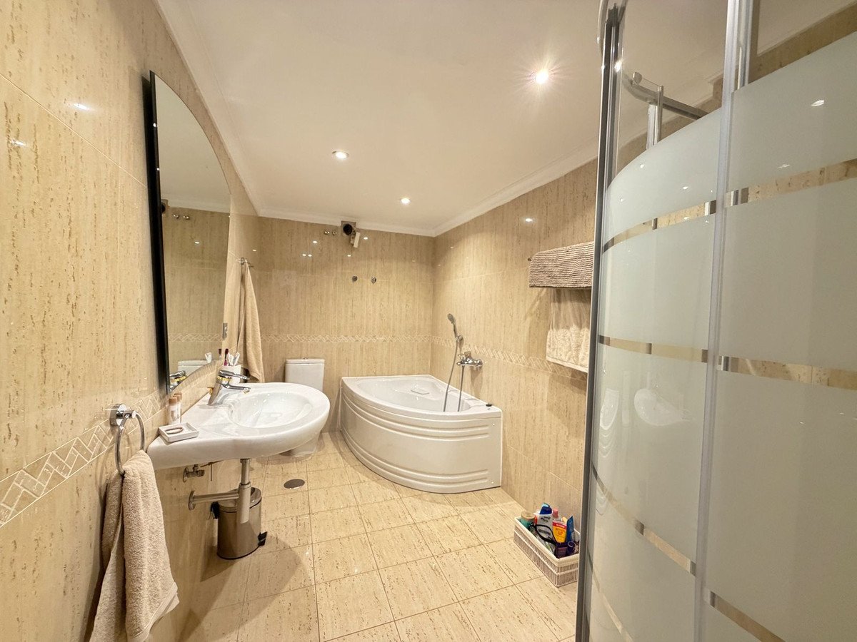 3 Bed Townhouse in Marbella