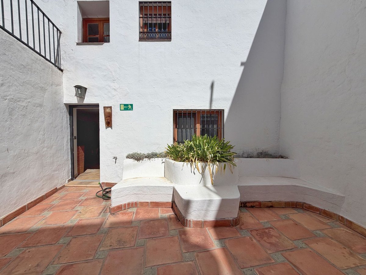 3 Bed Townhouse in Marbella