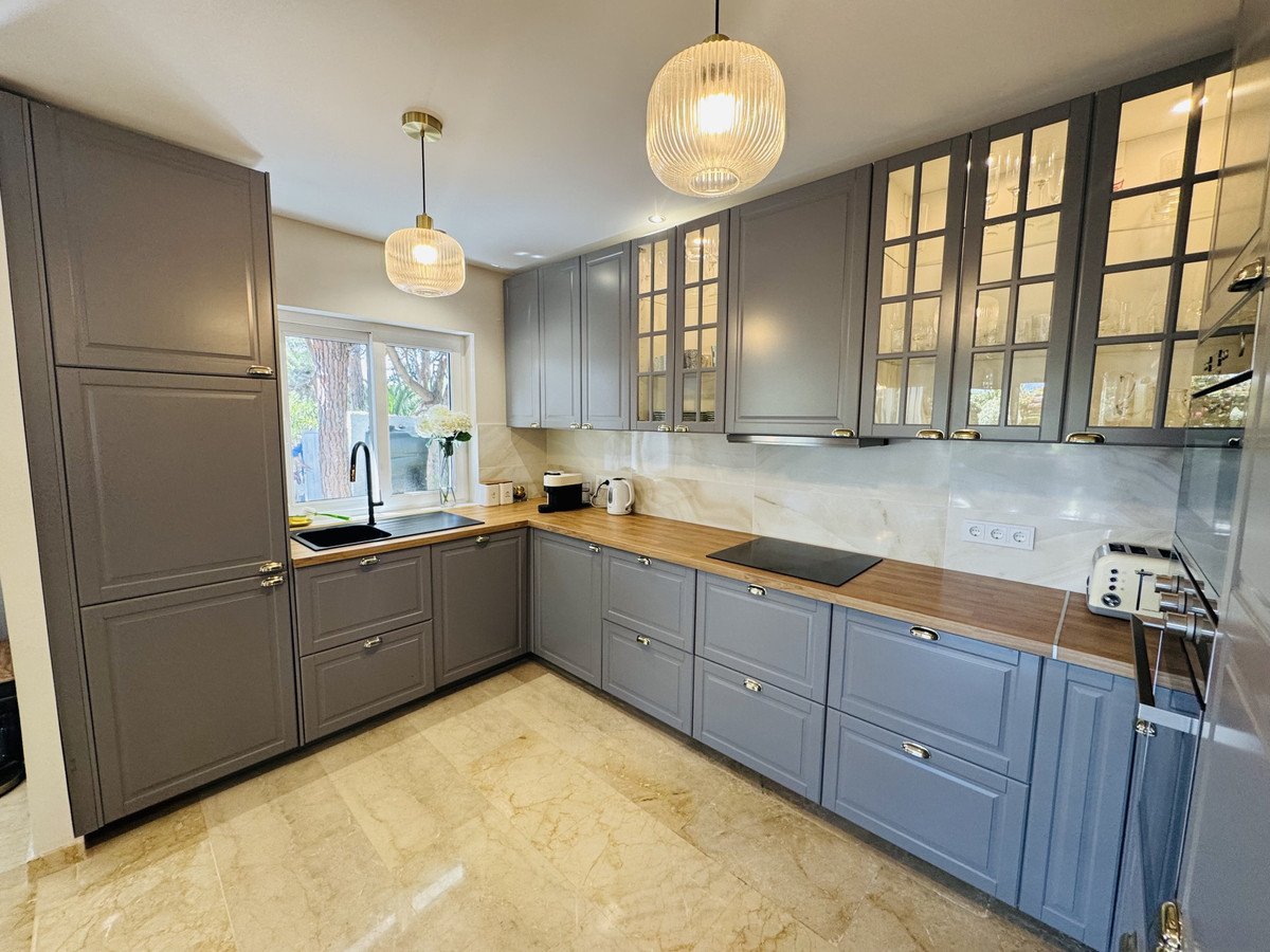 4 Bed Detached Villa in Elviria