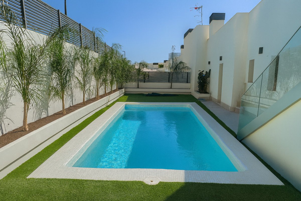 3 Bed Penthouse Duplex in La Quinta