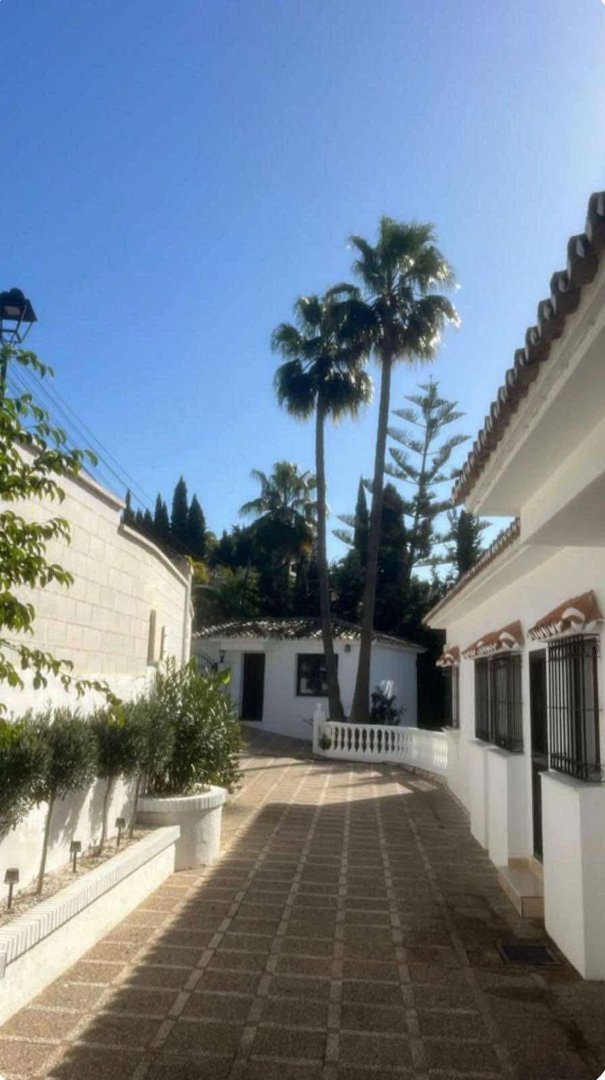 6 Bed Detached Villa in Mijas