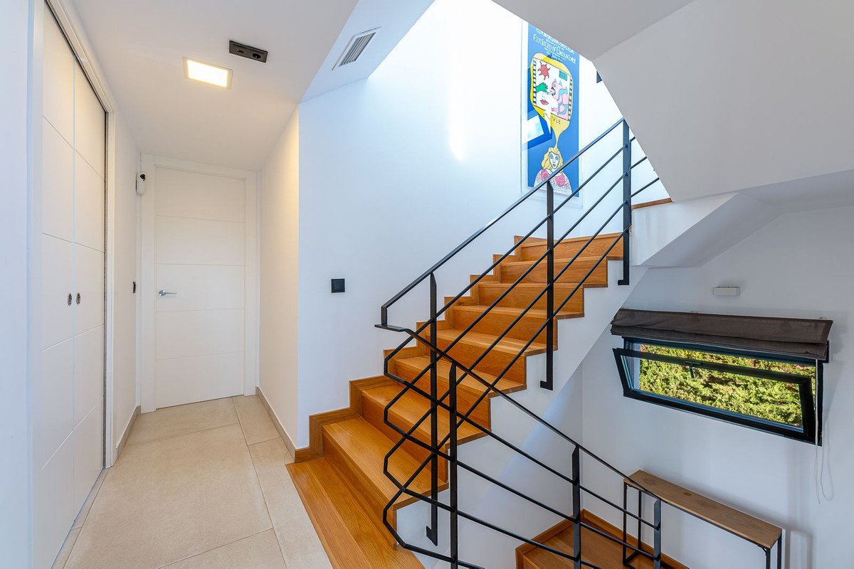 4 Bed Detached Villa in Calahonda