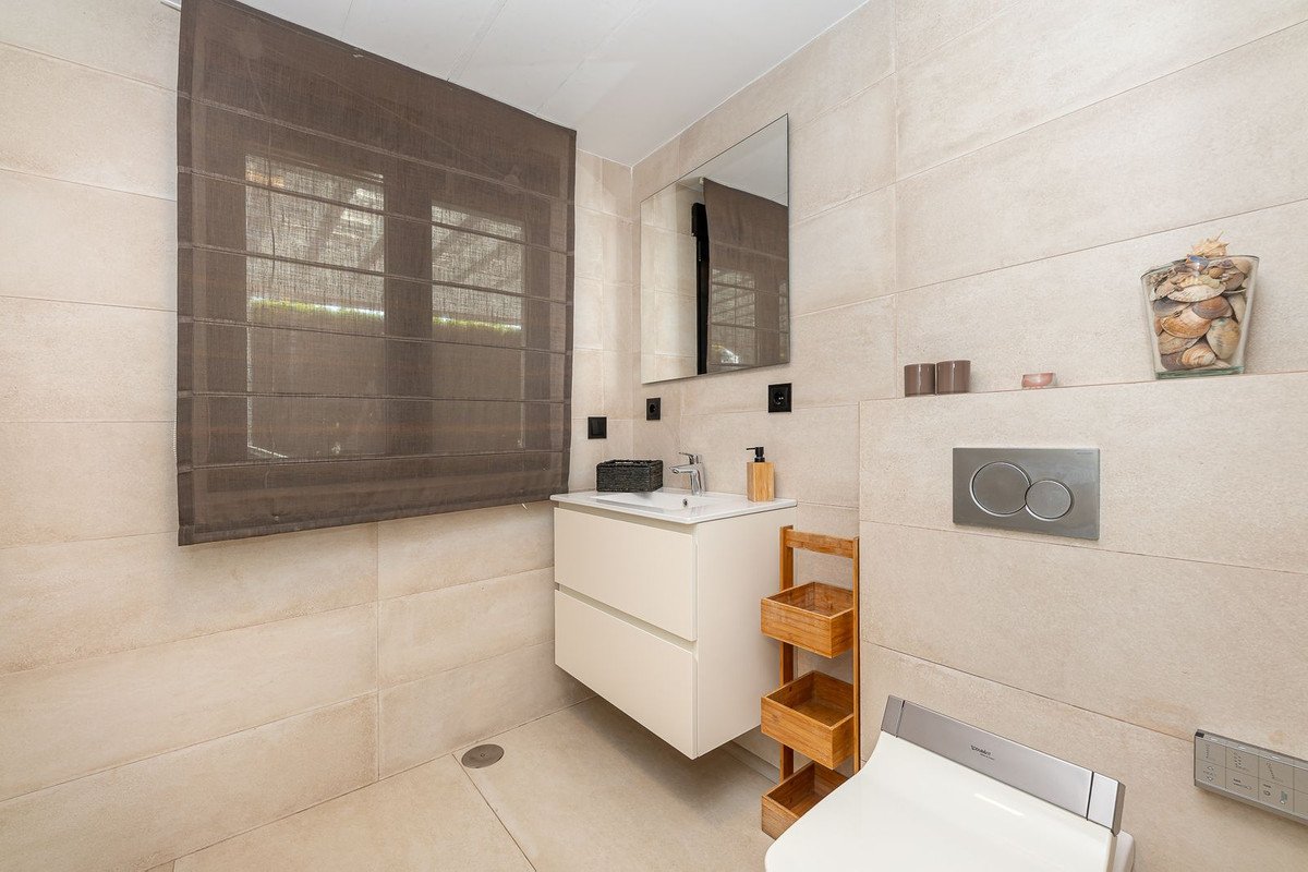 4 Bed Detached Villa in Calahonda