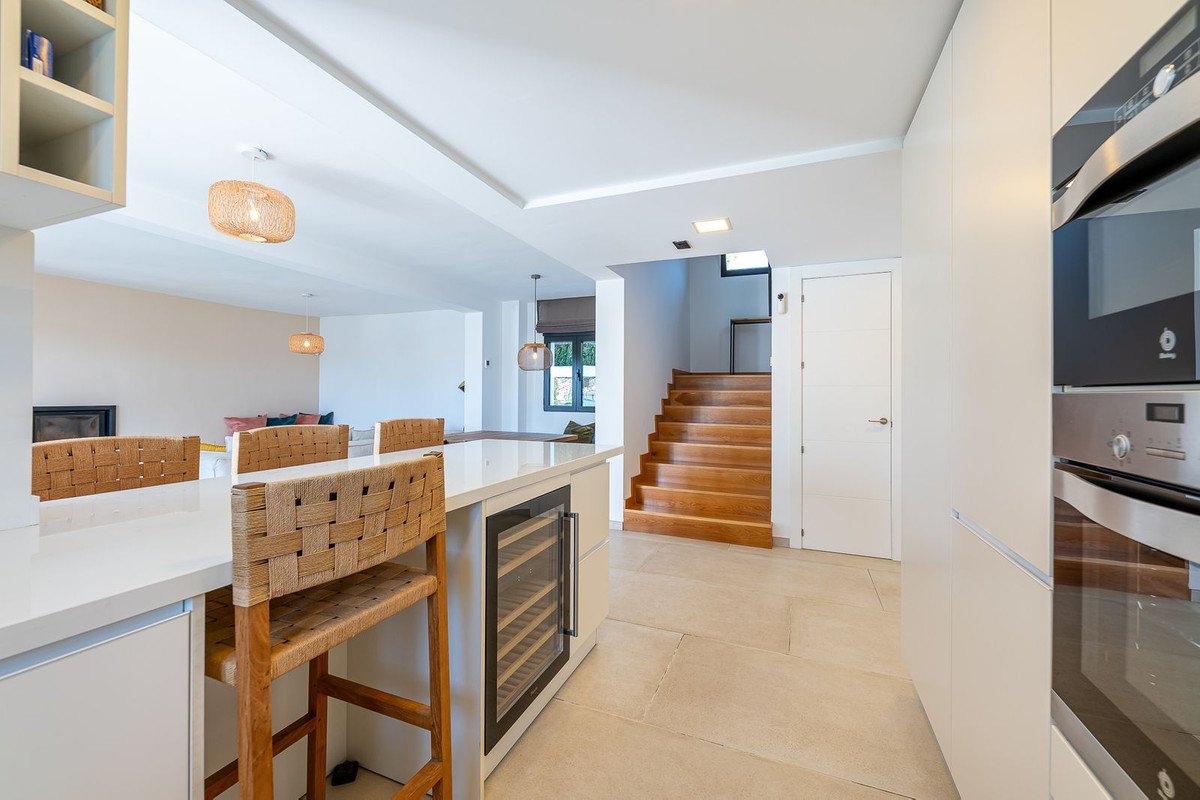 4 Bed Detached Villa in Calahonda