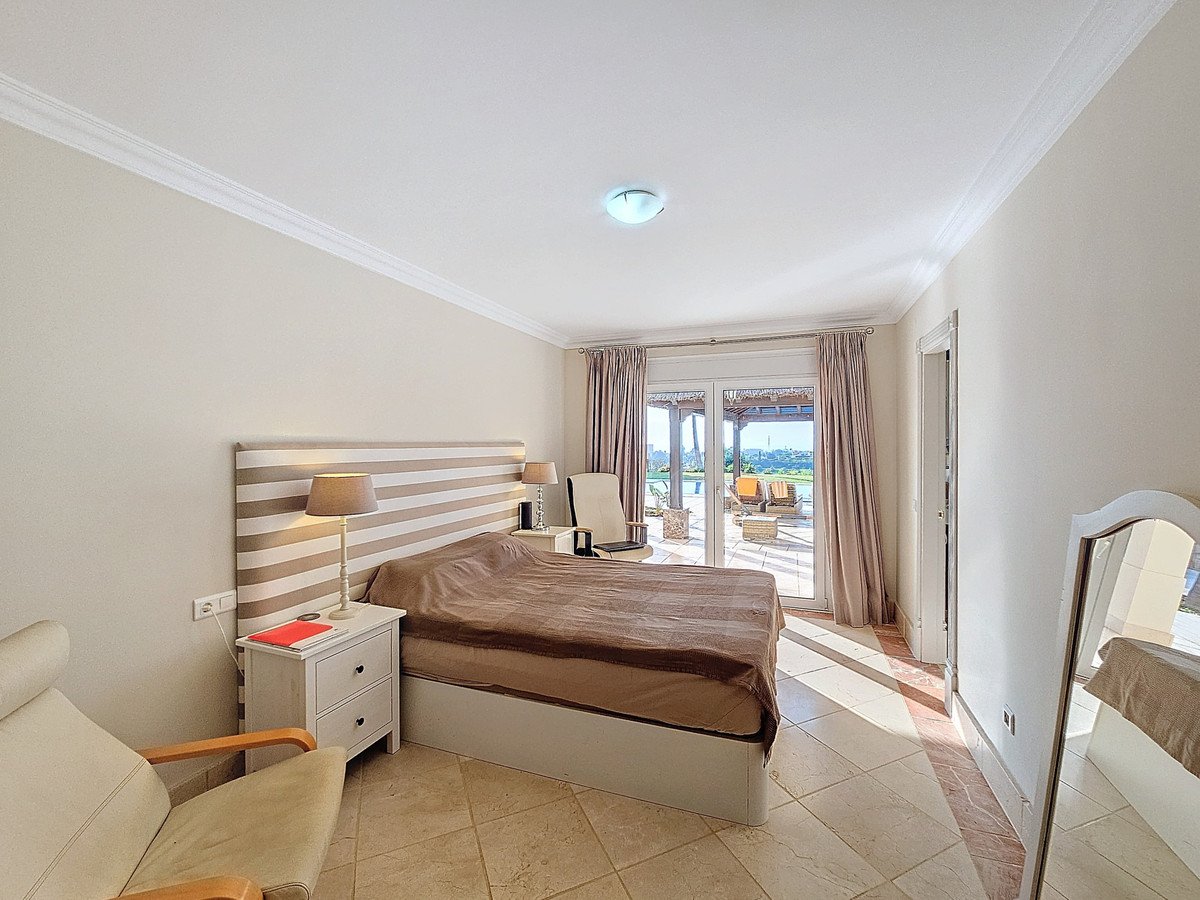 4 Bed Detached Villa in Estepona