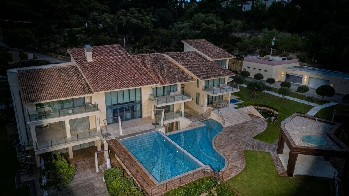 9 Bed Detached Villa in La Zagaleta