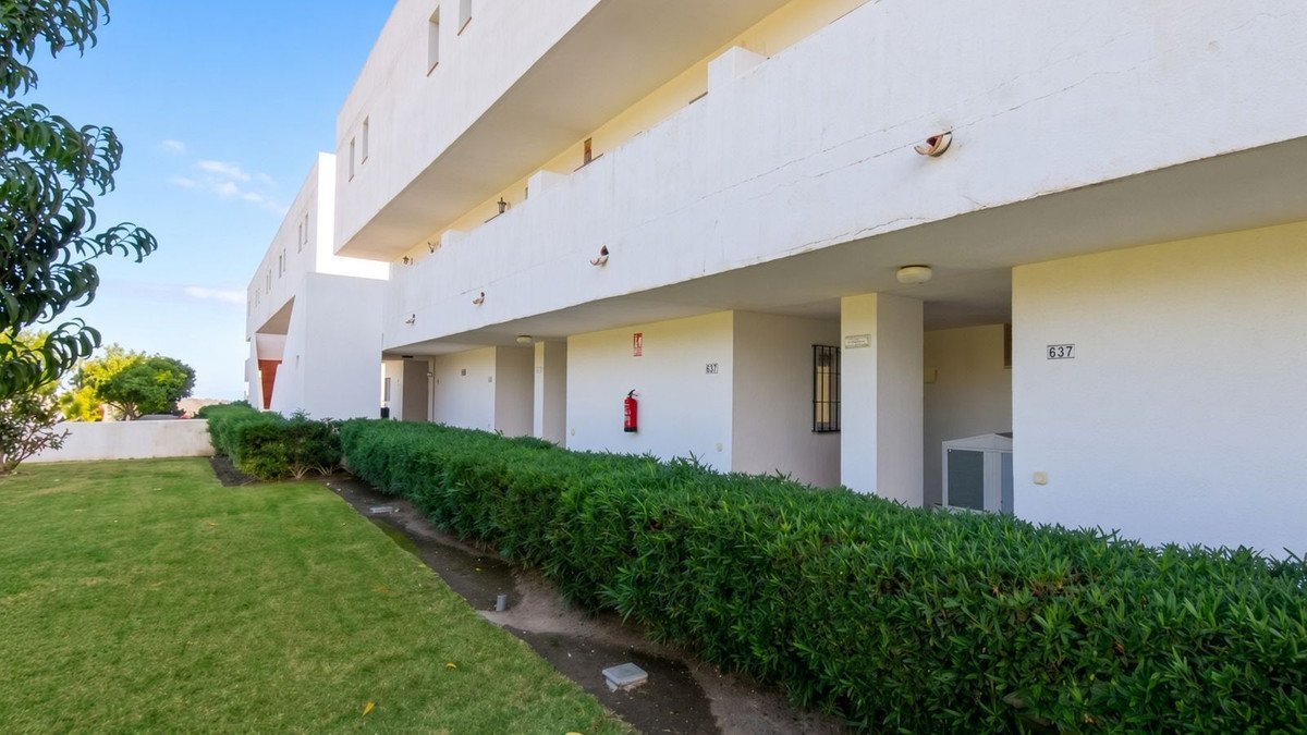 1 Bed Penthouse Duplex in Estepona