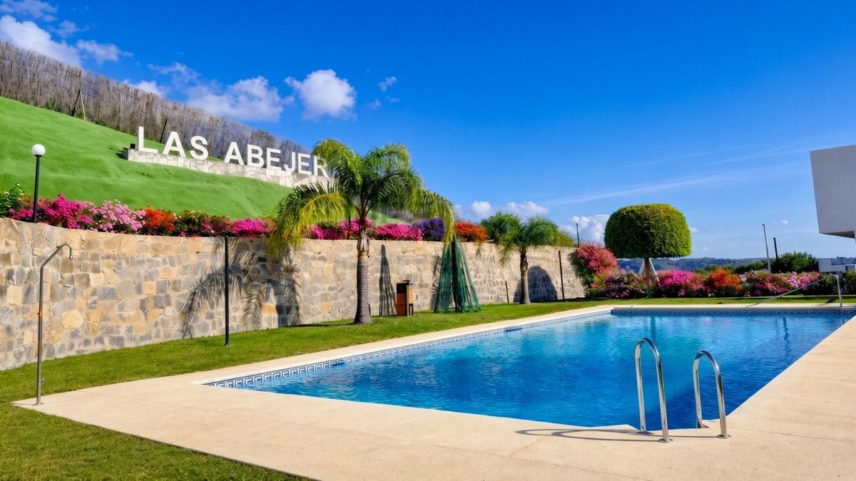 1 Bed Penthouse Duplex in Estepona