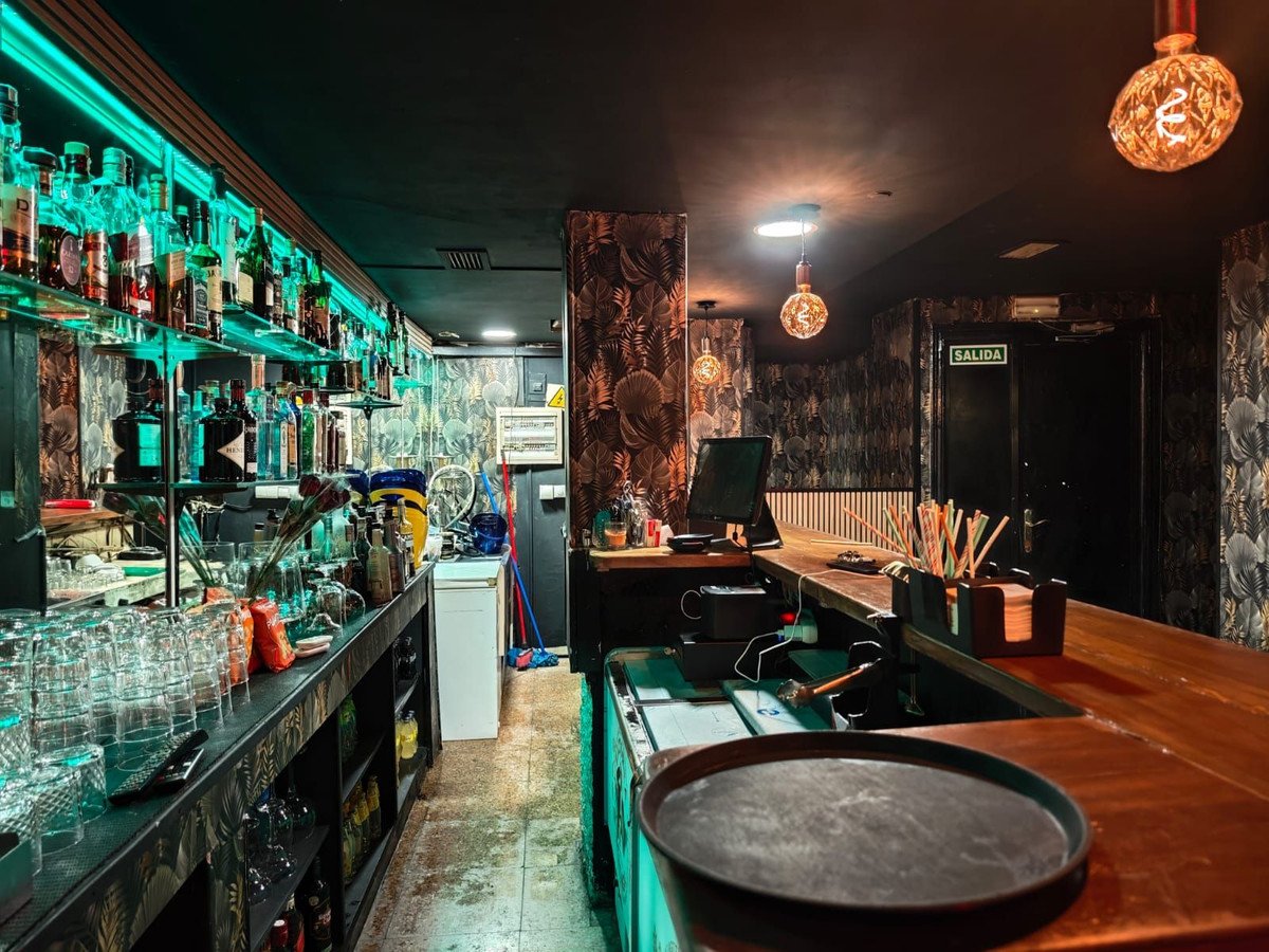 1 Bed Bar in Marbella