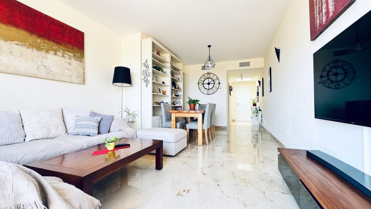 2 Bed Penthouse in La Duquesa