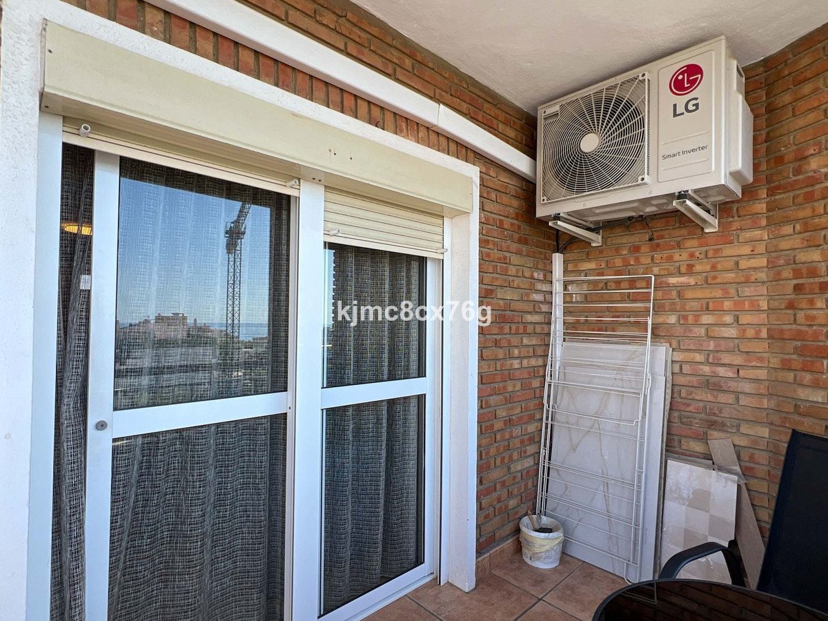 2 Bed Middle Floor Apartment in Torremolinos