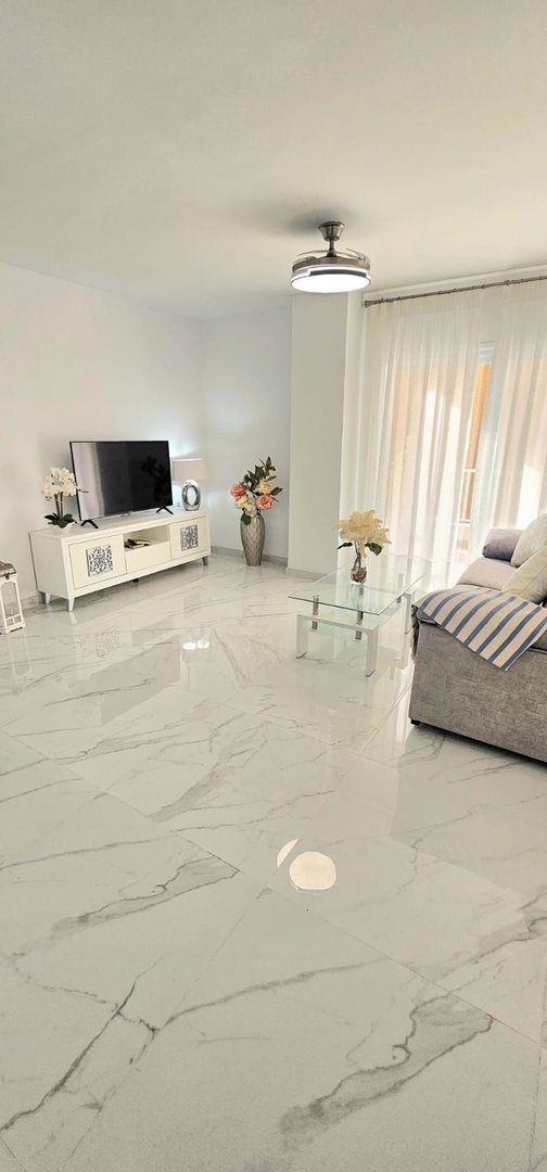 1 Bed Middle Floor Apartment in Fuengirola