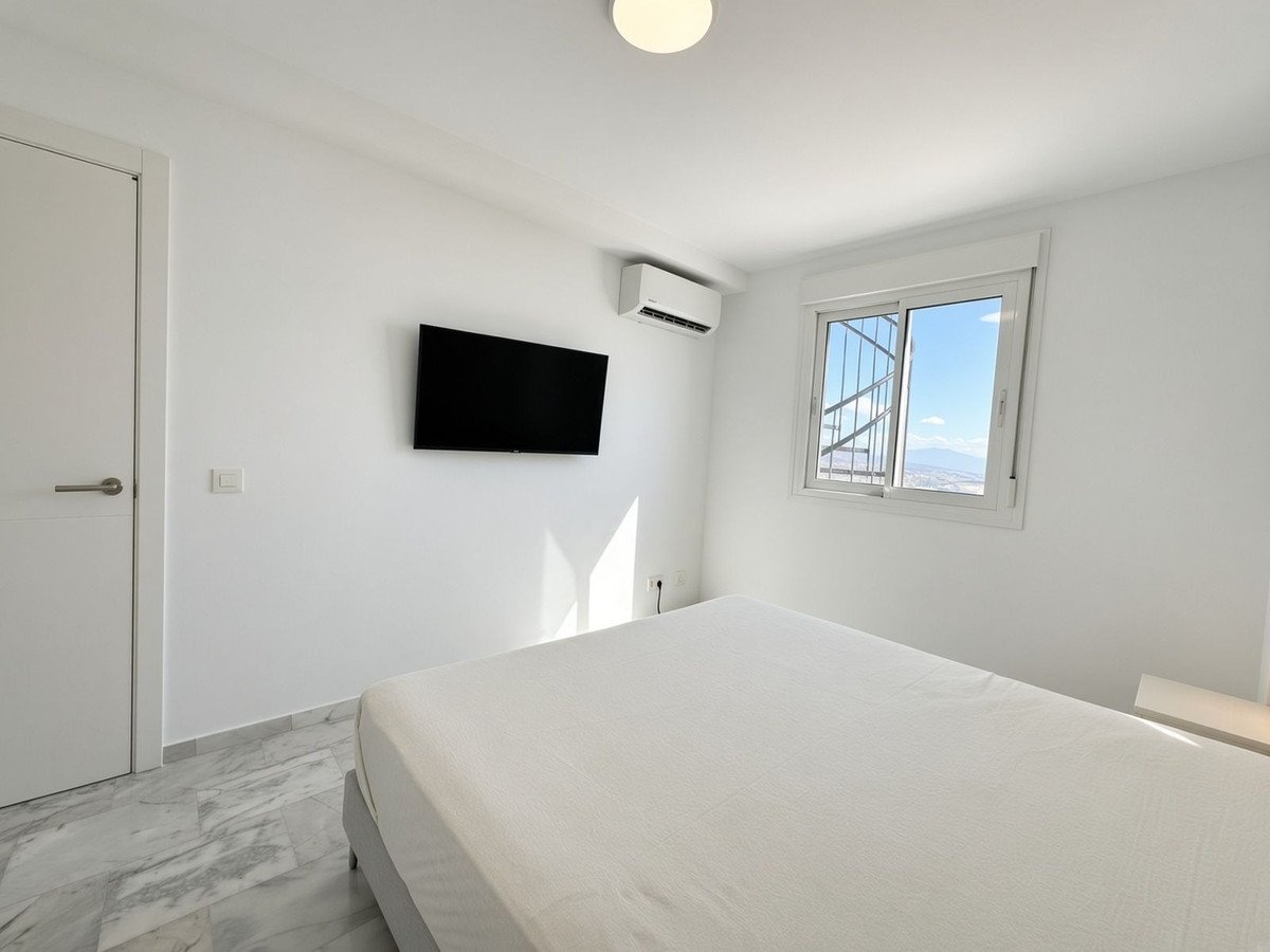 3 Bed Penthouse Duplex in Doña Julia