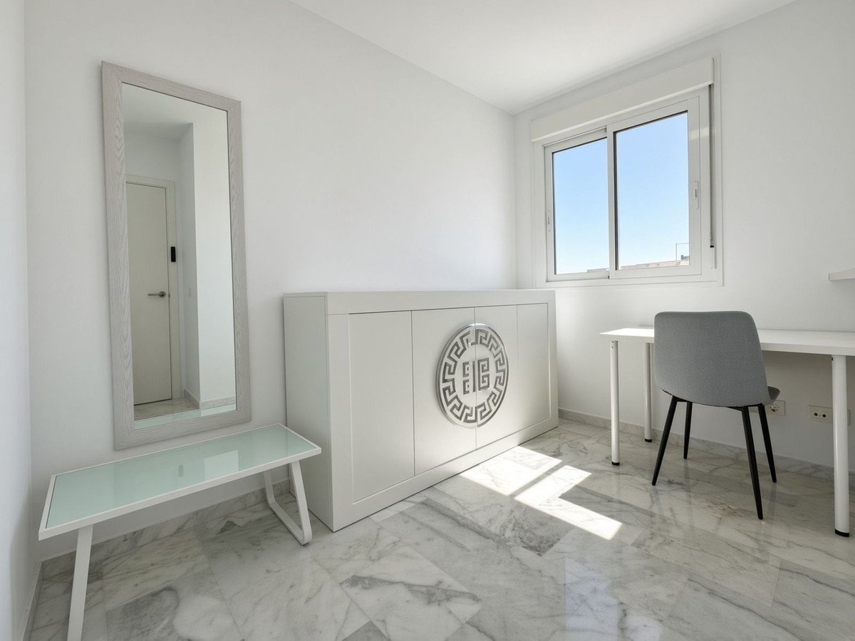 3 Bed Penthouse Duplex in Doña Julia