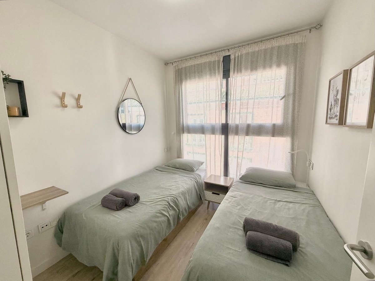 2 Bed Middle Floor Apartment in Los Boliches
