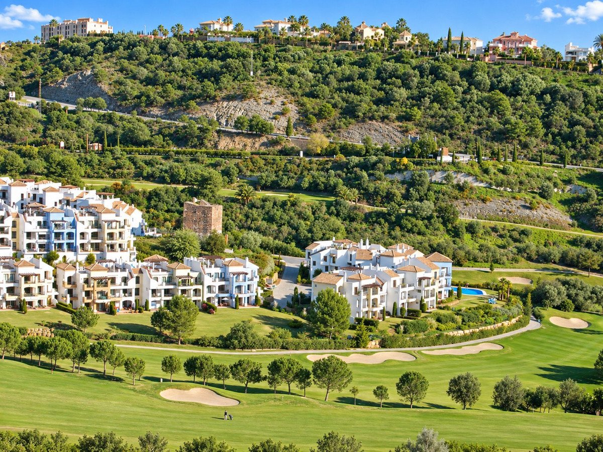 2 Bed Ground Floor Apartment in Los Arqueros