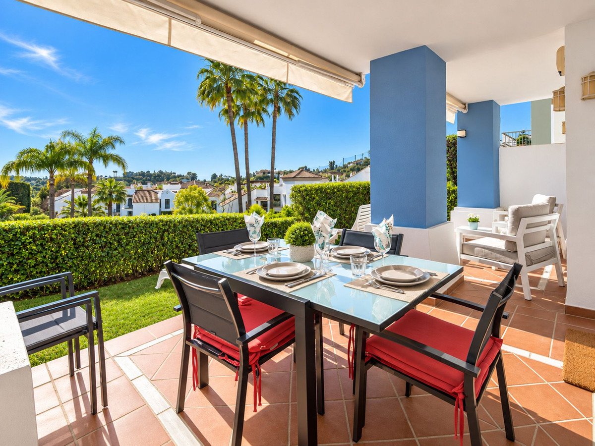 2 Bed Ground Floor Apartment in Los Arqueros
