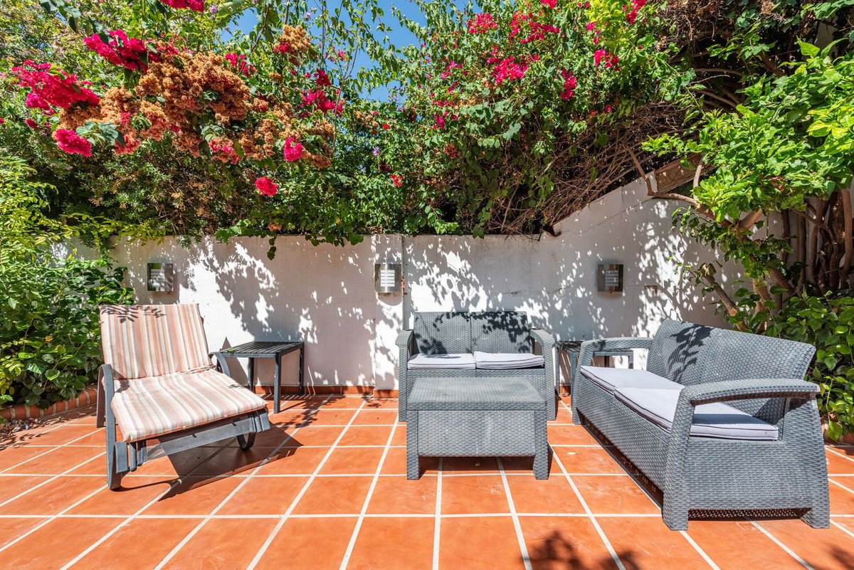 4 Bed Townhouse in Nueva Andalucía