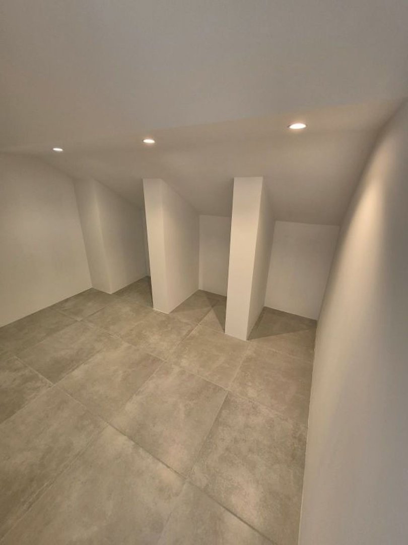 5 Bed Semi-Detached House in Calahonda
