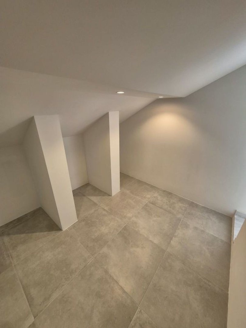 5 Bed Semi-Detached House in Calahonda