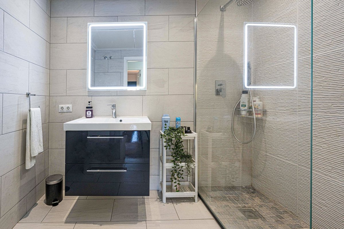 3 Bed Middle Floor Apartment in San Pedro de Alcántara
