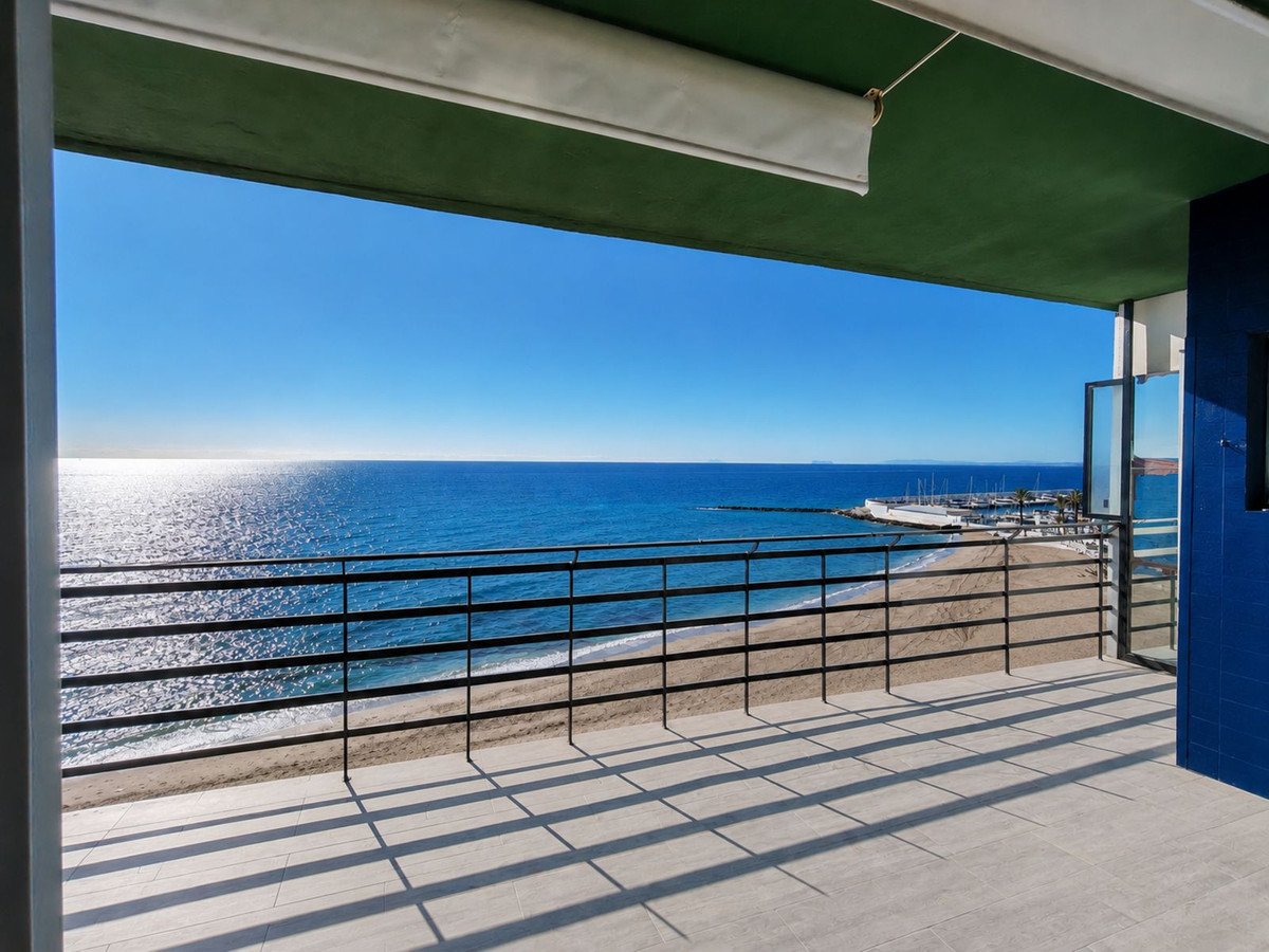 1 Bed Middle Floor Apartment in Marbella