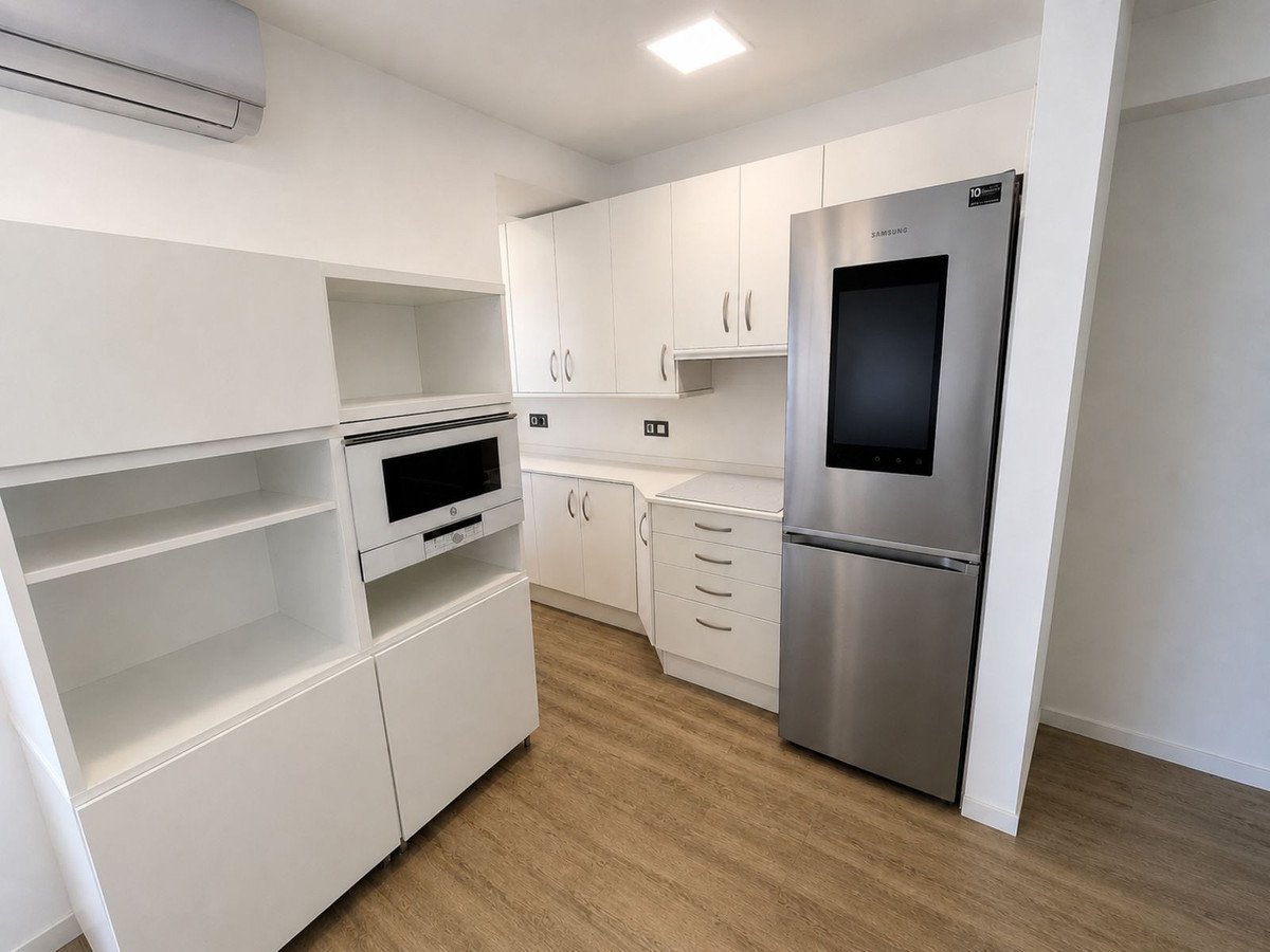 1 Bed Middle Floor Apartment in Marbella