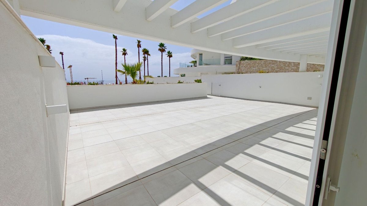 2 Bed Ground Floor Apartment in La Cala de Mijas
