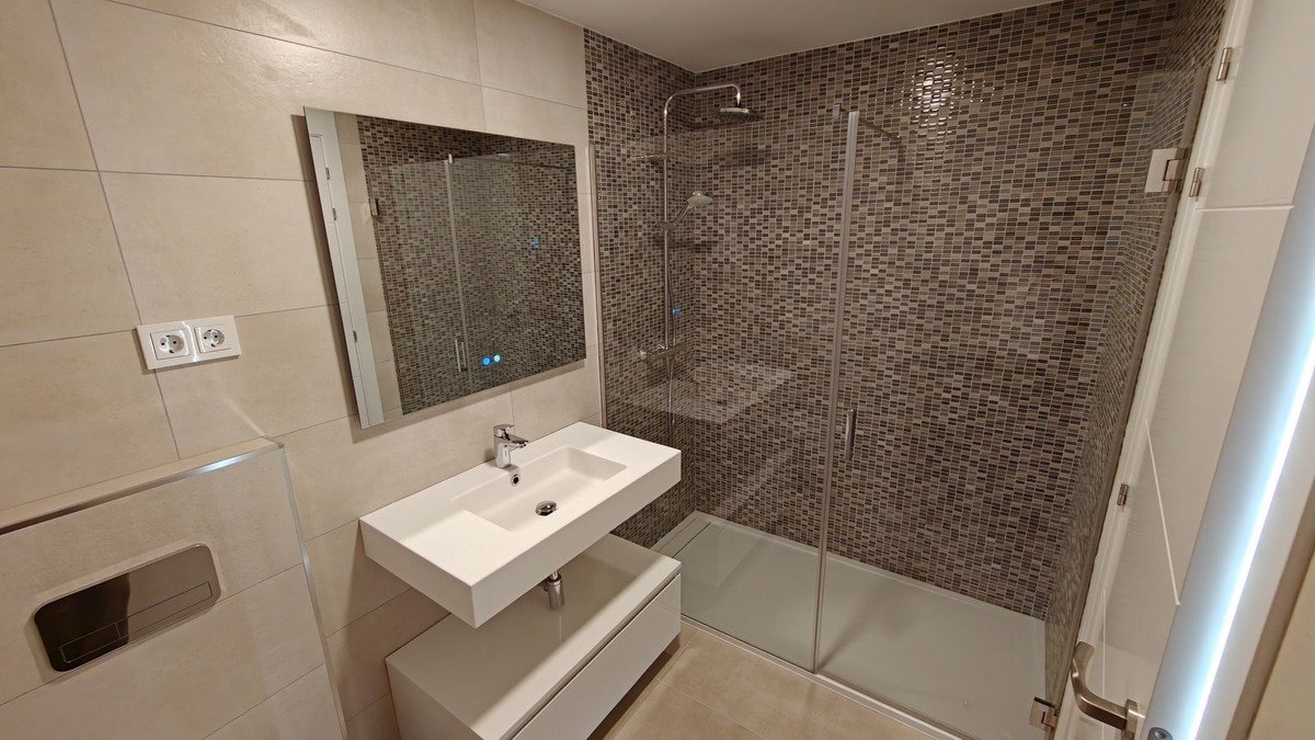 2 Bed Ground Floor Apartment in La Cala de Mijas