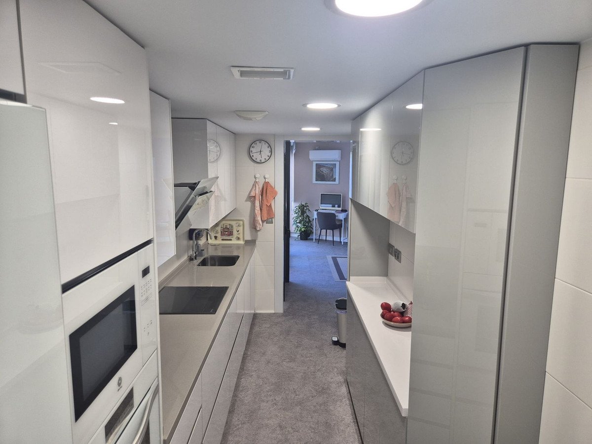 3 Bed Ground Floor Apartment in Torremolinos