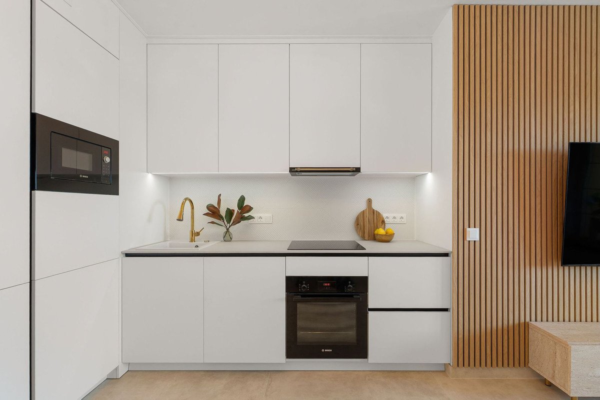 3 Bed Middle Floor Apartment in Nueva Andalucía