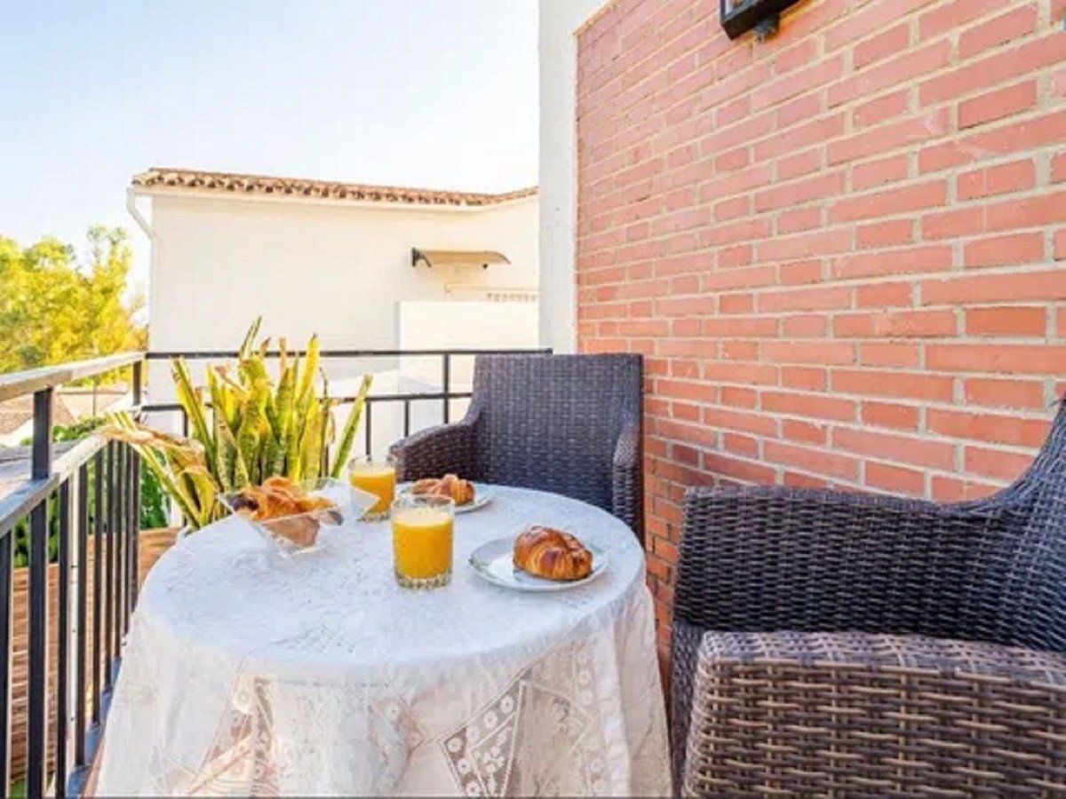 4 Bed Detached Villa in Málaga Este