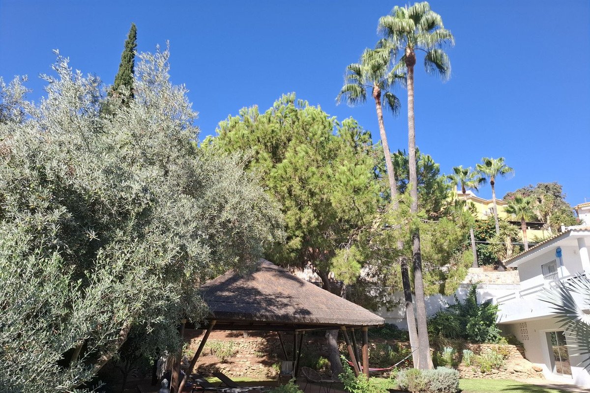 5 Bed Detached Villa in Mijas Costa
