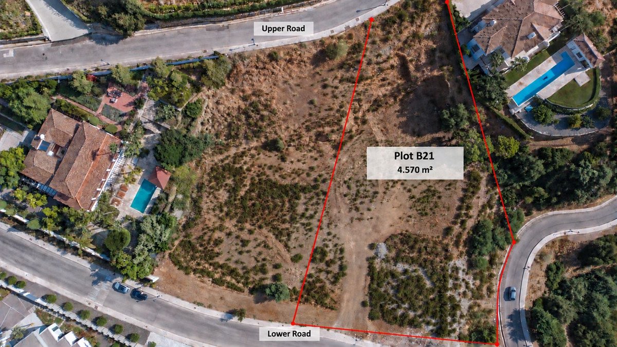 Residential Plot in Benahavís