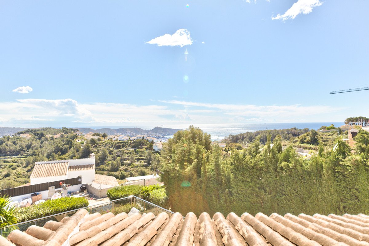 4 Bed Detached Villa in Moraira