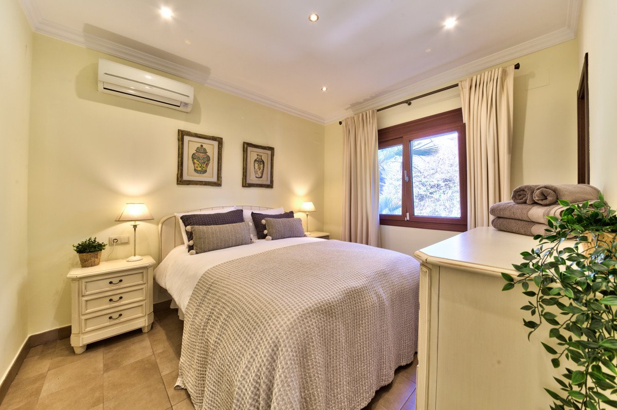 4 Bed Detached Villa in Moraira