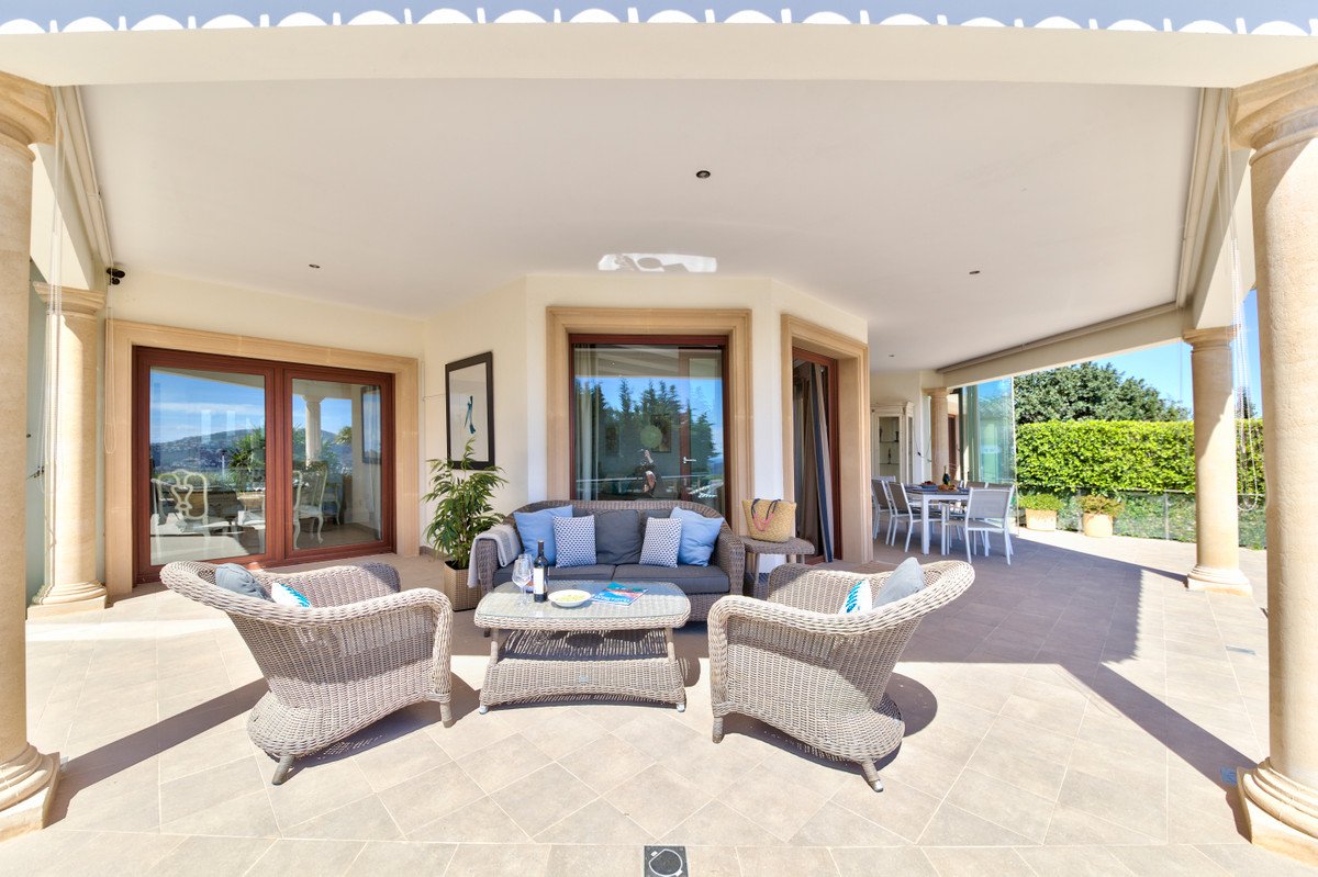 4 Bed Detached Villa in Moraira