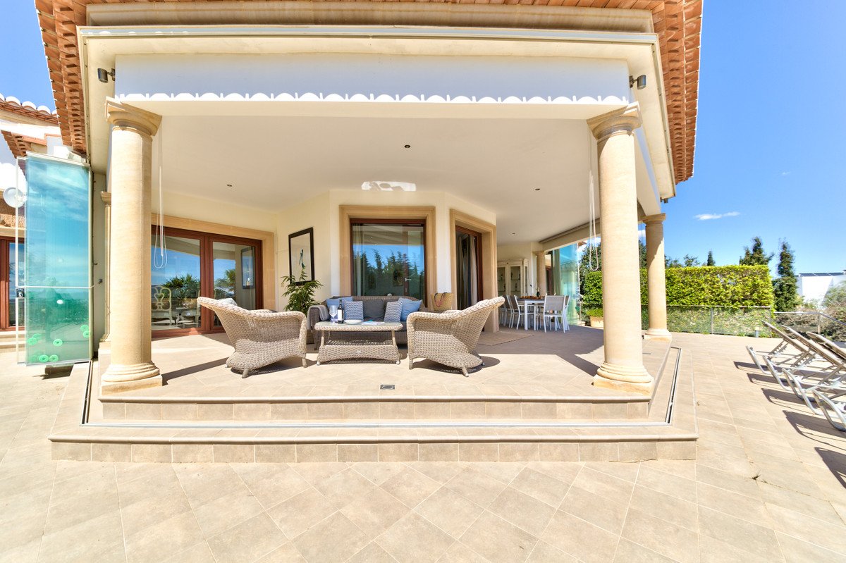 4 Bed Detached Villa in Moraira