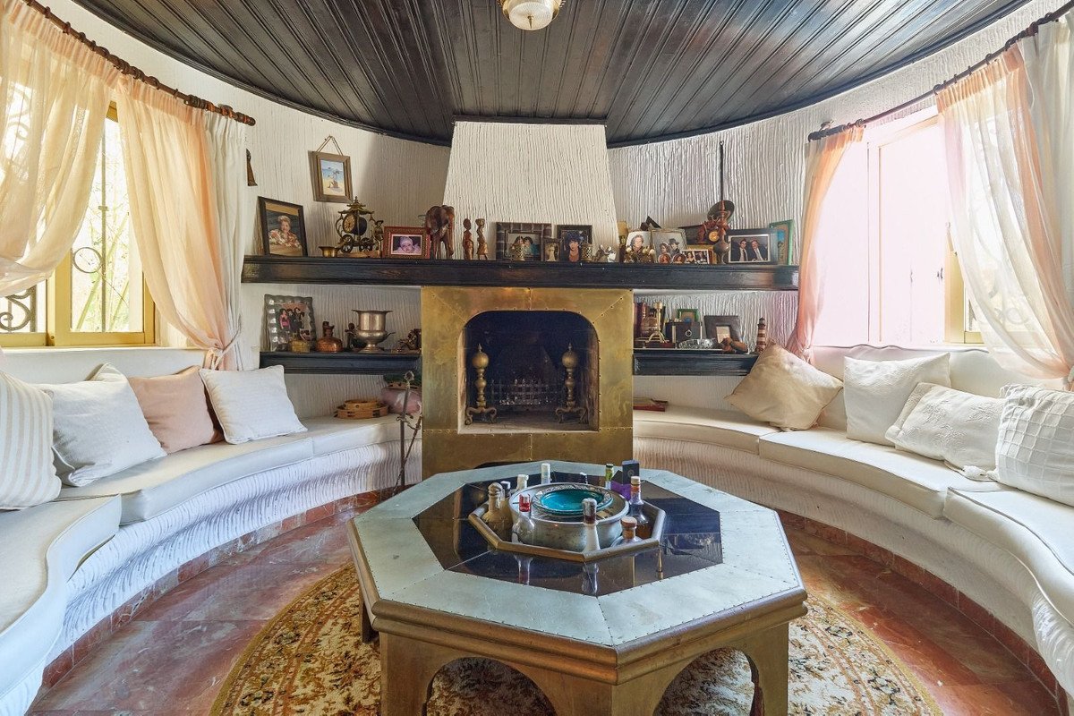 8 Bed Detached Villa in Marbella