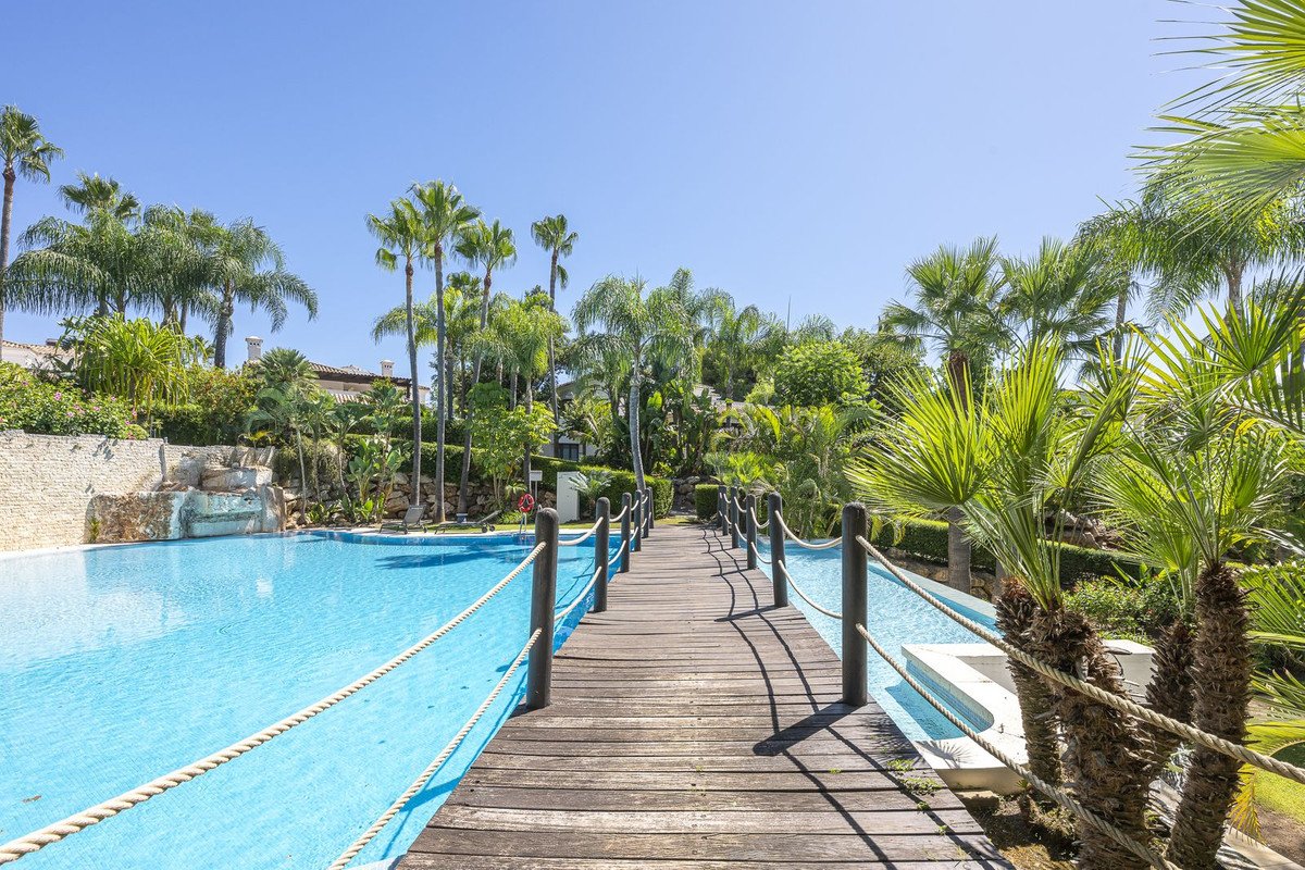 5 Bed Detached Villa in The Golden Mile