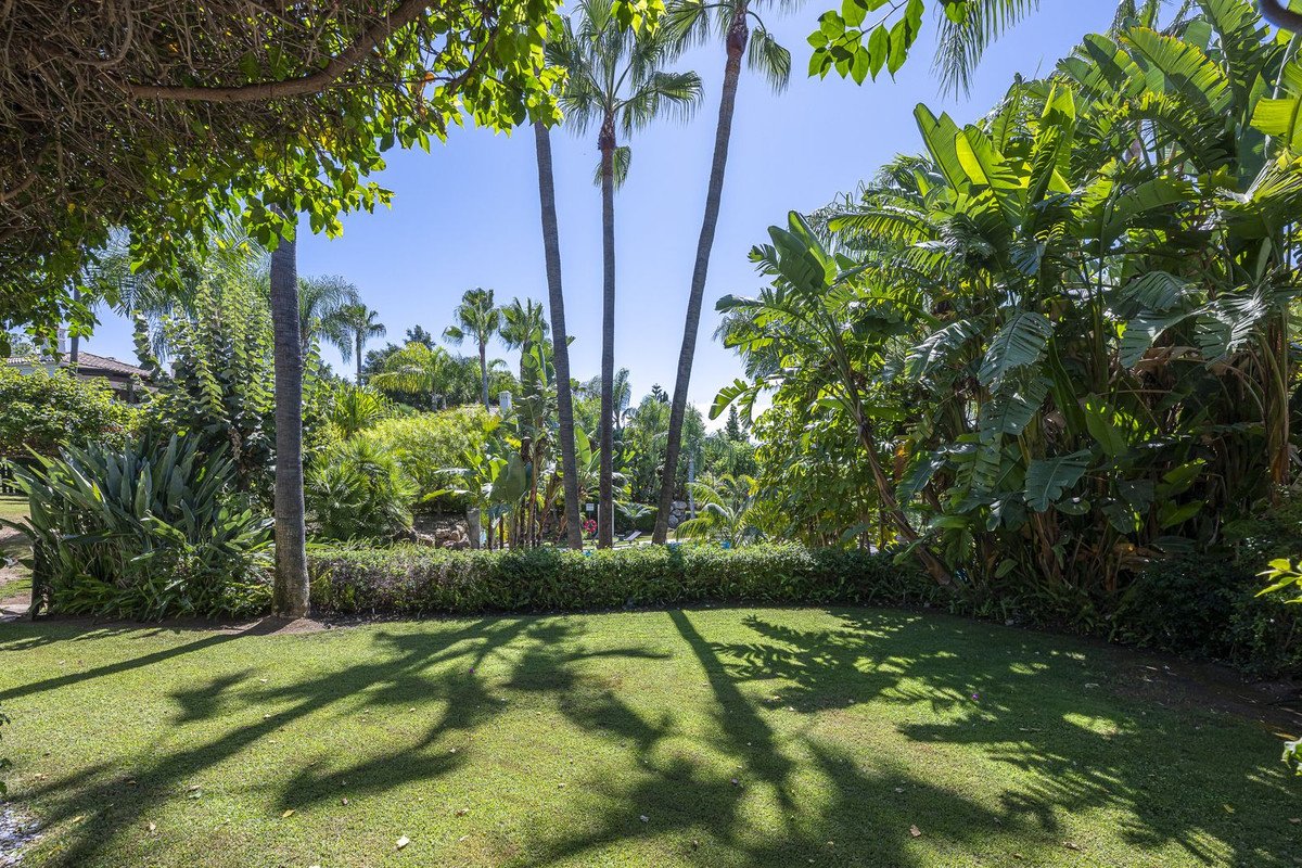 5 Bed Detached Villa in The Golden Mile