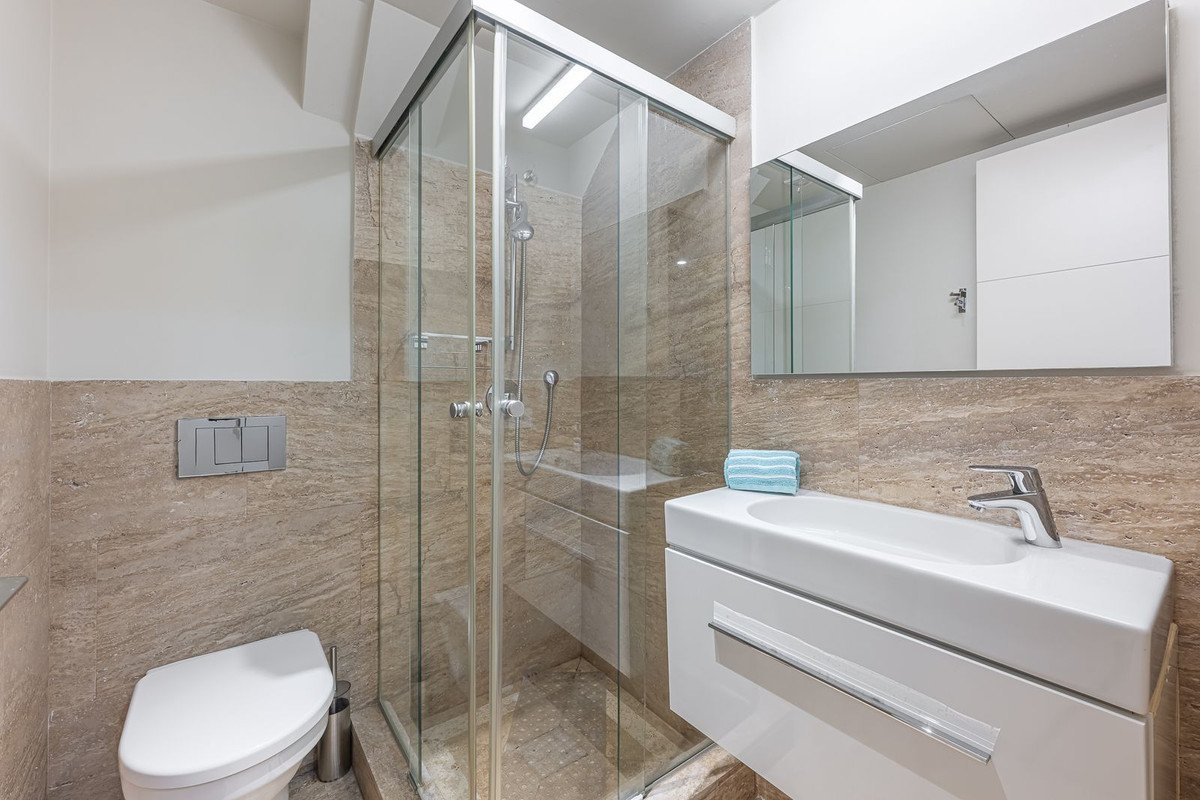 5 Bed Detached Villa in The Golden Mile